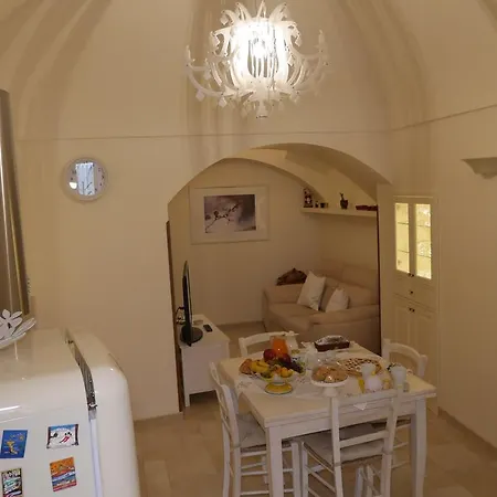 Attis Bed & Breakfast Отель типа 